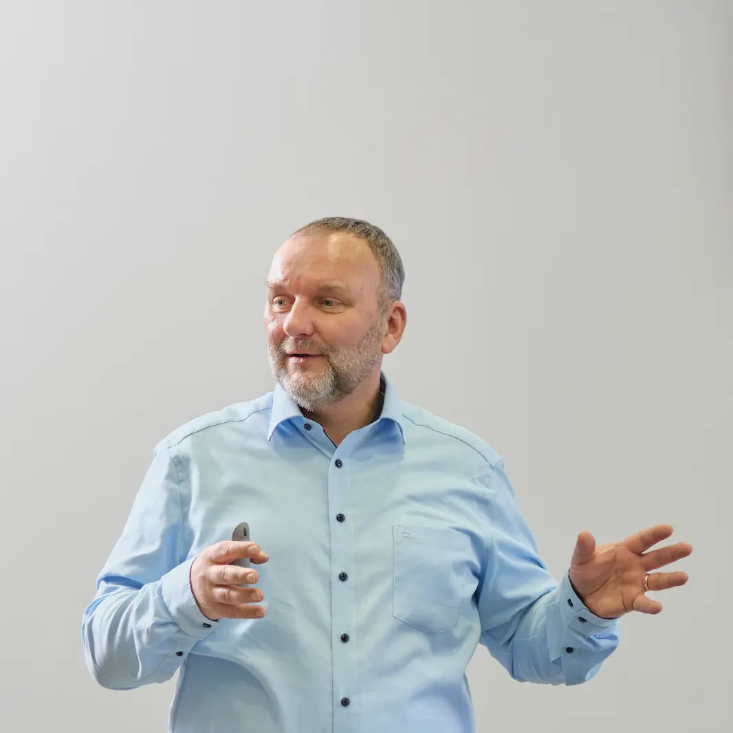 Peter van Uden Microsoft Licensing Trainer